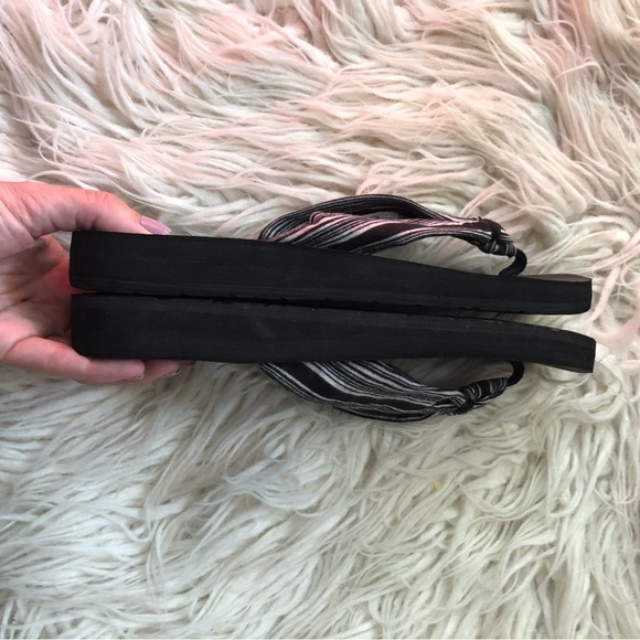 Merence Stripe Jersey Knot Thong Flip Flop Sandals 7/8 - Picture 8 of 9